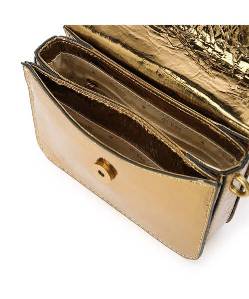 Guess（ゲス）の「RETOUR Mini Top Handle Crossbody（ショルダーバッグ）」 WEAR