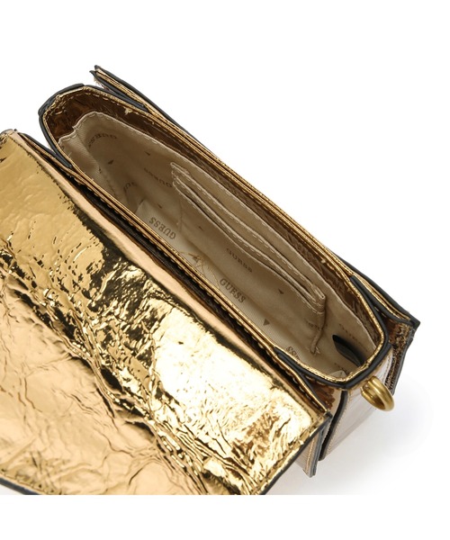 Guess（ゲス）の「RETOUR Mini Top Handle Crossbody（ショルダーバッグ）」 WEAR