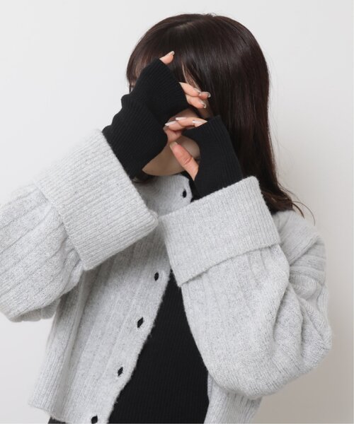 RAY CASSIN（レイカズン）の「リブプチハイネック指開きプルオーバー（ニット/セーター・レディース・キナリ/ブラック/オフホワイト/ピンク・FREE）」の6枚目の写真