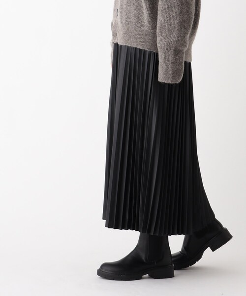 OPAQUE.CLIP（オペークドットクリップ）の「◆シンセティックレザー プリーツスカート（スカート・レディース・ブラック/イエロー/ブラウン系その他・38/36）」の2枚目の写真