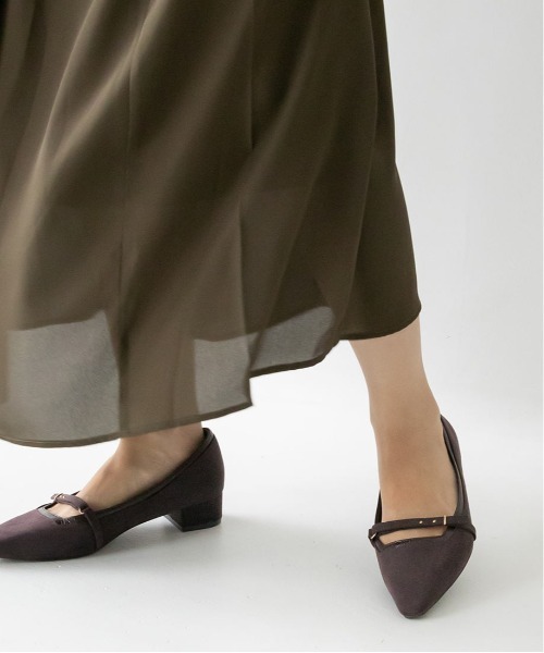 RANDA（ランダ）の「ベルトデザインスクエアカットパンプス（パンプス・レディース・ダークブラウン/ブラック/マスタード・23/23.5/24/24.5/25/22.5/25.5/22）」の8枚目の写真