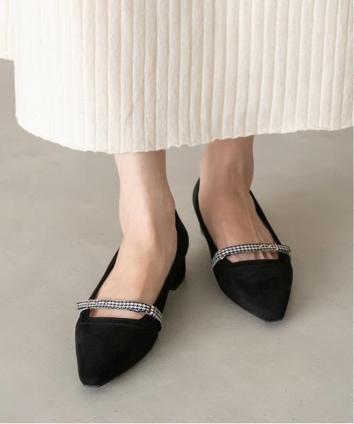 RANDA（ランダ）の「ベルトデザインスクエアカットパンプス（パンプス・レディース・ダークブラウン/ブラック/マスタード・23/23.5/24/24.5/25/22.5/25.5/22）」の7枚目の写真