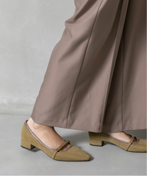 RANDA（ランダ）の「ベルトデザインスクエアカットパンプス（パンプス・レディース・ダークブラウン/ブラック/マスタード・23/23.5/24/24.5/25/22.5/25.5/22）」の10枚目の写真