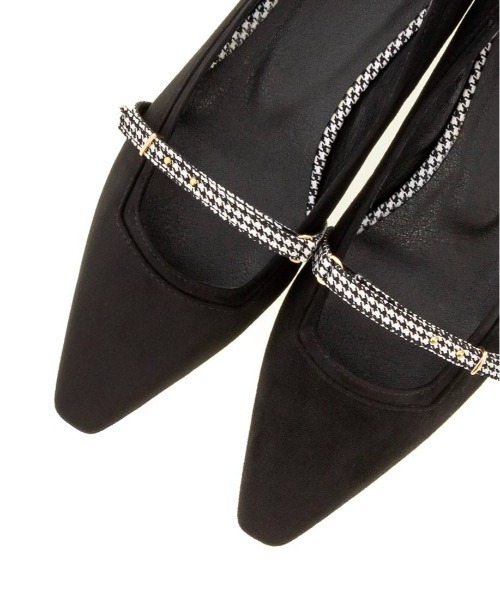 RANDA（ランダ）の「ベルトデザインスクエアカットパンプス（パンプス・レディース・ダークブラウン/ブラック/マスタード・23/23.5/24/24.5/25/22.5/25.5/22）」の15枚目の写真