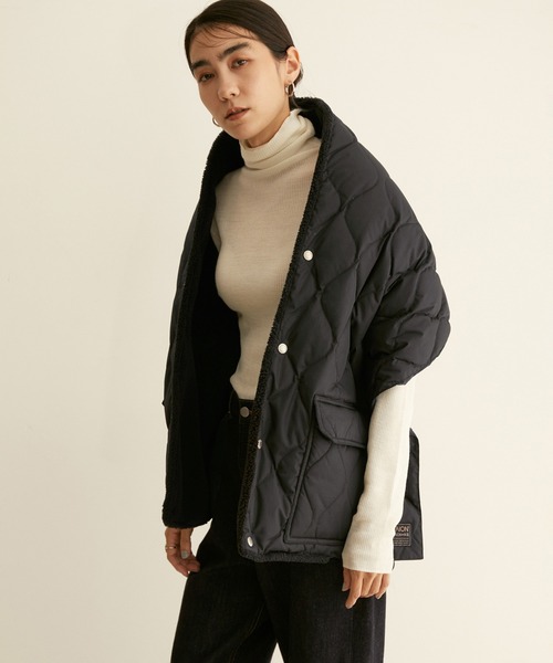 TAION(タイオン)の「【TAION(タイオン)】ミリタリーリバーシブルダウンストール(ストール/ショール・レディース・ブラック/オリーブ・FREE)」の4枚目の写真