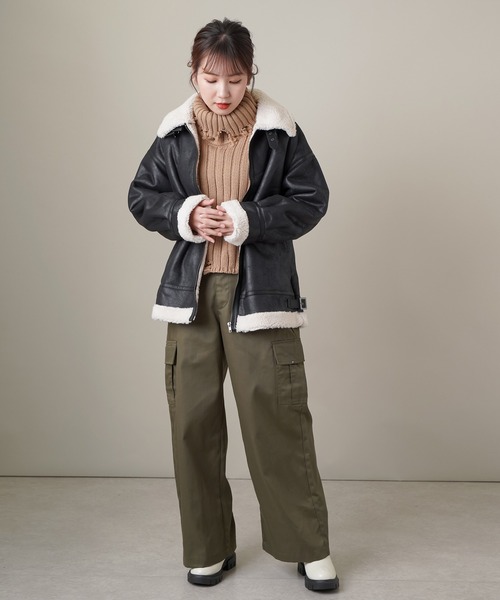 SPINNS（スピンズ）の「ボア切り替えフェイクレザーボンバージャケット（ブルゾン・レディース・ブラウン系その他/ブラック系その他/アイボリー系/ブラウン系その他2/ブラック系その他2/ホワイト系その他2・ONESIZE）」の15枚目の写真