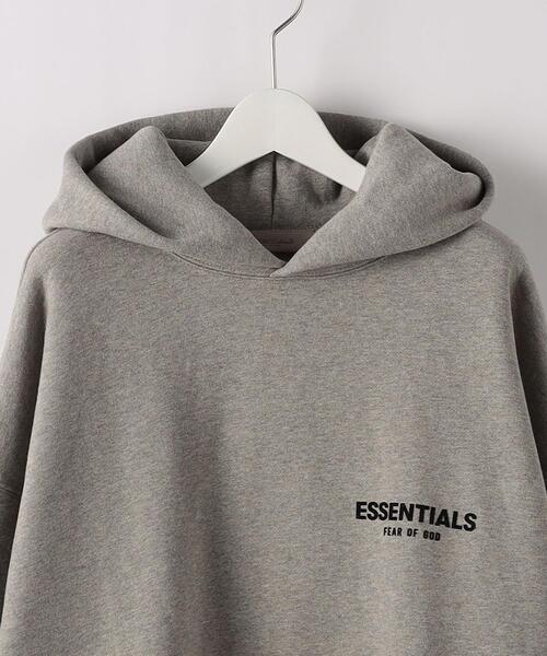 FOG ESSENTIALS(エフオージーエッセンシャルズ)の「<FEAR OF GOD ESSENTIALS> PULLOVER HOODIE3/パーカー(パーカー・メンズ・グレー/ライトグレー/ブラック・M/L/S)」の5枚目の写真