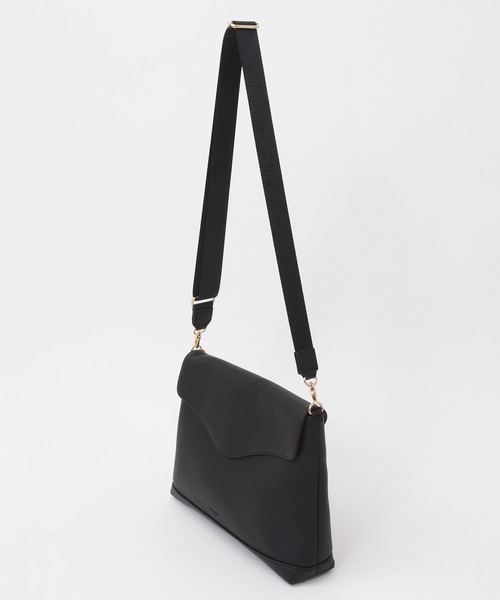 MEN'S BIGI（メンズビギ）の「フェイクレザークラッチショルダーバッグ（クラッチバッグ・メンズ・ブラック・FREE）」の10枚目の写真