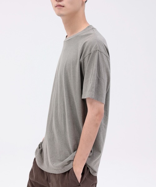 ARCH & LINE（アーチアンドライン）の「オーガニックコットン半袖Tシャツ OG UNDYED H/S TEE（Tシャツ/カットソー・レディース・オリーブ/キャメル/クリーム・3/1/2）」の4枚目の写真