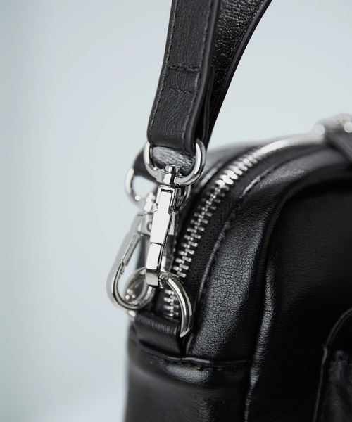 ENDER PRODUCTS（エンダープロダクツ）の「シンセティックレザー 巾着ポーチ付き 2WAYハンドルショルダーバッグ【ENDER PRODUCTS/エンダープロダクツ】（ショルダーバッグ・メンズ・ブラック/イエロー/ライトグレー/ダークブラウン・FREE）」の14枚目の写真