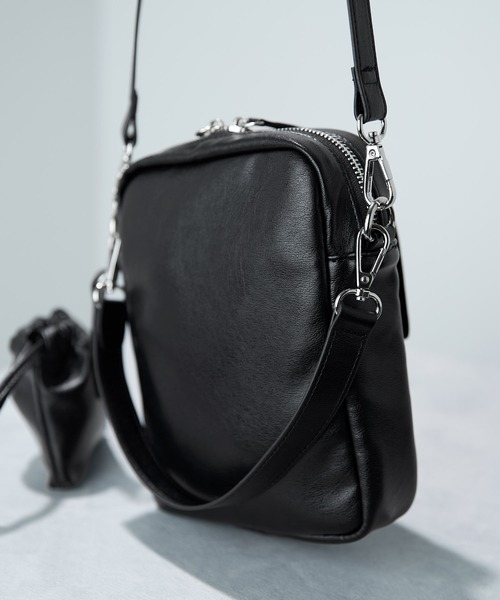 ENDER PRODUCTS（エンダープロダクツ）の「シンセティックレザー 巾着ポーチ付き 2WAYハンドルショルダーバッグ【ENDER PRODUCTS/エンダープロダクツ】（ショルダーバッグ・メンズ・ブラック/イエロー/ライトグレー/ダークブラウン・FREE）」の21枚目の写真