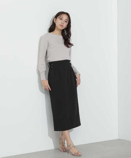 NATURAL BEAUTY BASIC（ナチュラルビューティーベーシック）の「＜総針ベーシックニット＞ボートネック（ニット/セーター・レディース・ブルー/グレイッシュベージュ/イエロー/オフホワイト・FREE）」の15枚目の写真