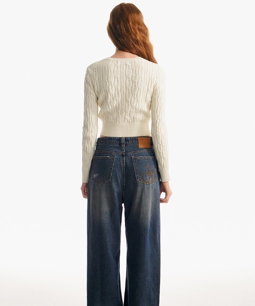 KIRSH(キルシー)の「KIRSH SMALL CHERRY CABLE CROP KNIT/キルシースモールチェリーケーブルクロップニット(ニット/セーター・レディース・アイボリー/パープル/ネイビー/ライトグリーン/ピンク・ONE SIZE)」の8枚目の写真