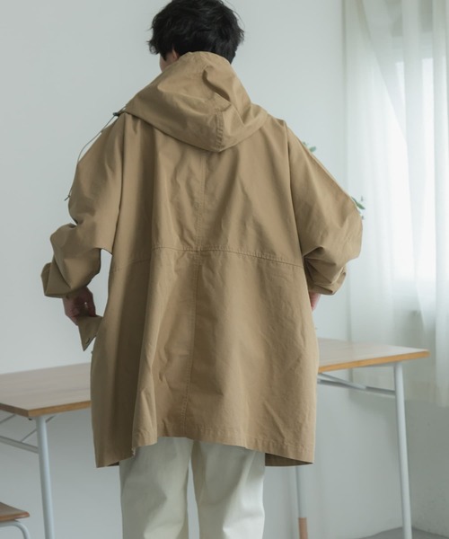 FORK&SPOON(フォークアンドスプーン)の「FORK&SPOON ドルマンハーフコート(その他アウター・メンズ・ベージュ/ネイビー・5/4)」の6枚目の写真