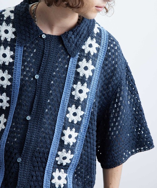 JUNRED（ジュンレッド）の「フラワークロシェハーフスリーブシャツ（シャツ/ブラウス・メンズ・ブラック/ブルー系その他4/ライトグレー・M/L）」の4枚目の写真