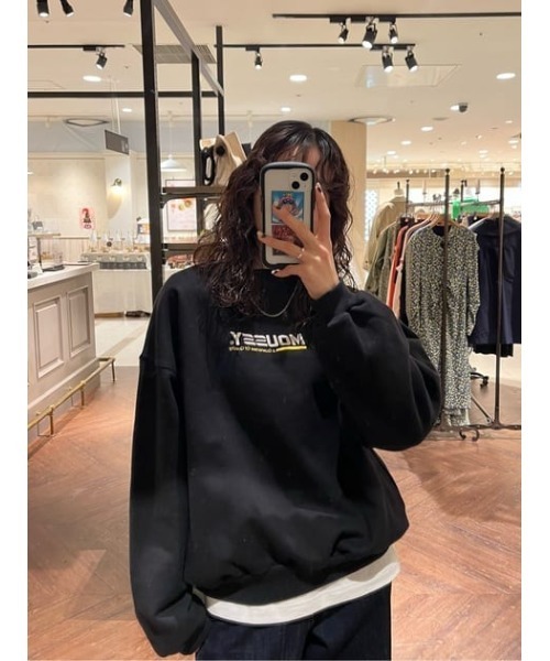MOUSSY（マウジー）の「MOUSSY SPORT LOGO プルオーバー（スウェット・レディース・ホワイト/グリーン/ライム/ライトブラック・FREE）」の5枚目の写真
