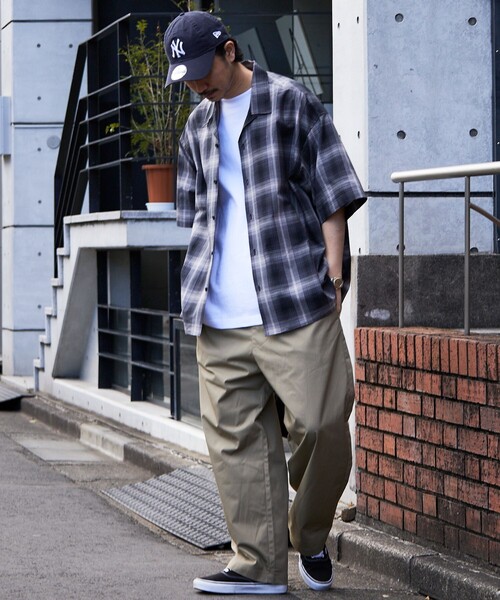 FREAK'S STORE（フリークスストア）の「【限定展開】 Relax Fit リラックスフィット オープンカラー オンブレチェック ショートスリーブシャツ（シャツ/ブラウス・メンズ・オリーブ/ブラック/ブルー・MEDIUM/LARGE/SMALL）」の7枚目の写真