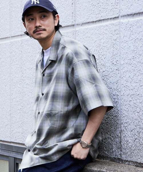 FREAK'S STORE（フリークスストア）の「【限定展開】 Relax Fit リラックスフィット オープンカラー オンブレチェック ショートスリーブシャツ（シャツ/ブラウス・メンズ・オリーブ/ブラック/ブルー・MEDIUM/LARGE/SMALL）」の21枚目の写真