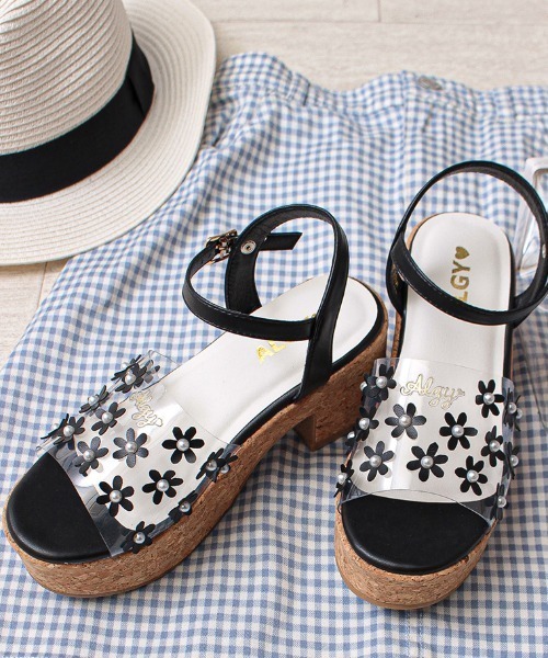 algy（アルジー）の「（ALGY）小花モチーフ クリア素材 ボリュームサンダル（サンダル・キッズ・ブラック/イエロー/ライトグリーン/ホワイト・19.0cm/20.0cm/21.0cm/22.0cm/23.0cm/24.0cm）」の13枚目の写真