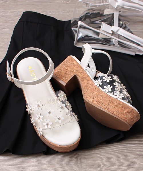 algy（アルジー）の「（ALGY）小花モチーフ クリア素材 ボリュームサンダル（サンダル・キッズ・ブラック/イエロー/ライトグリーン/ホワイト・19.0cm/20.0cm/21.0cm/22.0cm/23.0cm/24.0cm）」の14枚目の写真