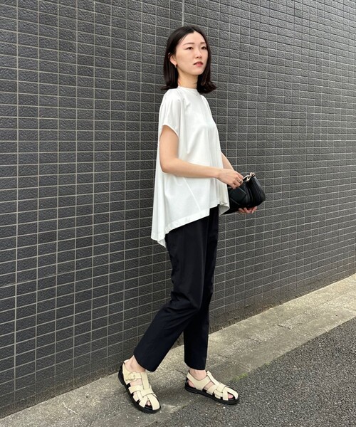 UNFILO（アンフィーロ）の「FINE MOVE テーパードパンツ（その他パンツ・レディース・ベージュ系/ブラック系/オレンジ系/ライトイエロー系/グレー系/ネイビー系/こしょう色系/ダルブルー系/カーキ系/ワイン系・XXX-LARGE/XX-LARGE/X-LARGE/XXXL）」の13枚目の写真