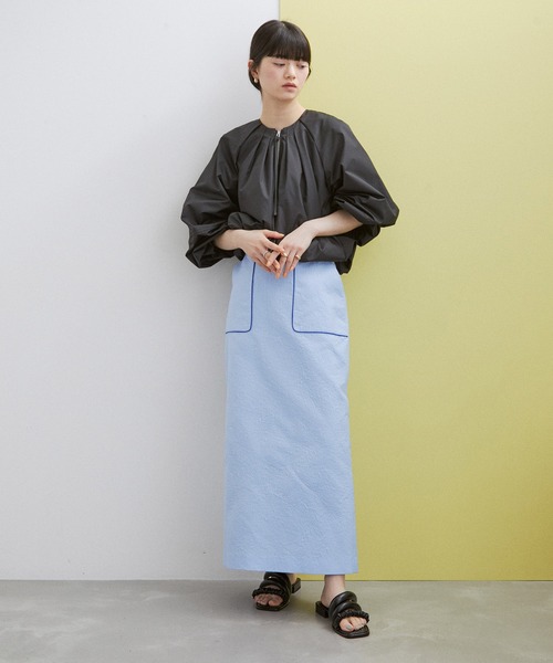 ADAM ET ROPE'（アダムエロペ）の「【WEB限定】ジャカードリーンスカート（スカート・レディース・オフホワイト/サックスブルー/ブラック・38/36）」の16枚目の写真