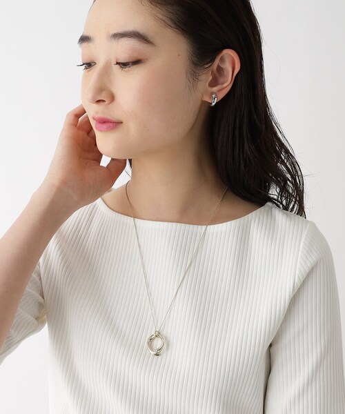 OPAQUE.CLIP（オペークドットクリップ）の「◆らせん風モチーフメタルネックレス（ネックレス・レディース・シルバー/ゴールド・00）」の4枚目の写真