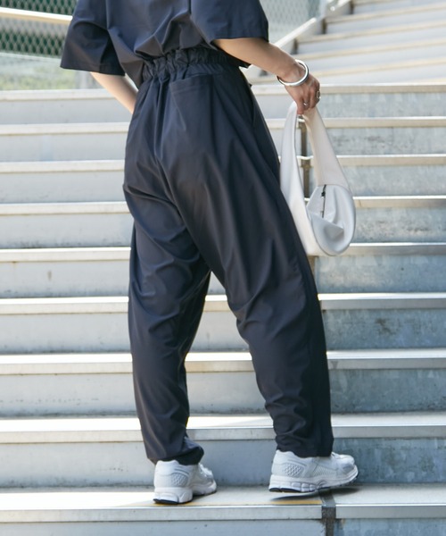 Franklin Climbing(フランクリンクライミング)の「【Franklin Climbing】GEARWALK WIDE PANTS(その他パンツ・レディース・ホワイト系その他/ブラック・MEDIUM/LARGE)」の16枚目の写真