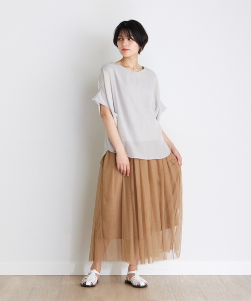 INED CLARO（イネドクラロ）の「エステルローン ボートネックブラウス（シャツ/ブラウス・レディース・ブルー/ベージュ/チャコールグレー・フリー）」の5枚目の写真