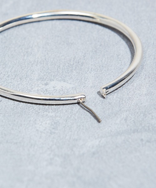JANESMITH(ジェーンスミス)の「JANESMITH ジェーンスミス / BIG ROUND HOOP EARRING ビッグラウンドフープピアス / 23WAC-#121L(ピアス(両耳用)・レディース・シルバー/ゴールド・FREE)」の12枚目の写真