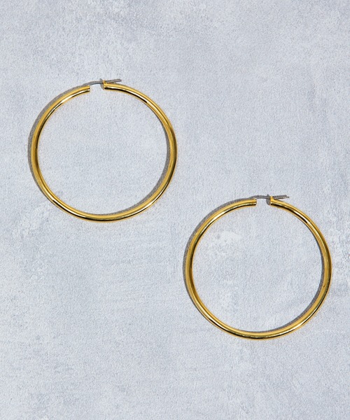 JANESMITH(ジェーンスミス)の「JANESMITH ジェーンスミス / BIG ROUND HOOP EARRING ビッグラウンドフープピアス / 23WAC-#121L(ピアス(両耳用)・レディース・シルバー/ゴールド・FREE)」の3枚目の写真
