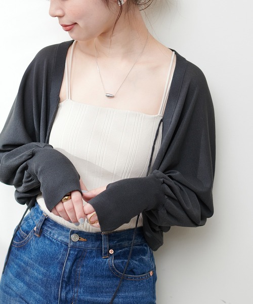 natural couture(ナチュラルクチュール)の「UVカットショートニットボレロ(カーディガン/ボレロ・レディース・オフホワイト/サックスブルー/ブラック/ベージュ・FREE)」の10枚目の写真