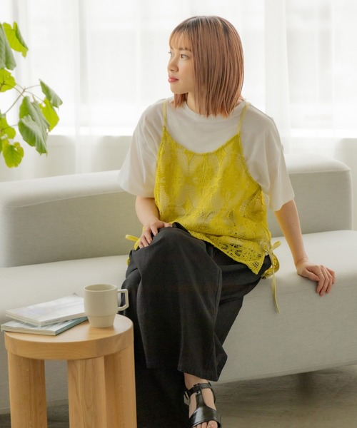 BEAMS HEART(ビームスハート)の「【2点セット】シアーレースビスチェ × Tシャツ(Tシャツ/カットソー・レディース・ナチュラル/イエロー系その他2/ブラック系その他4・FREE)」の5枚目の写真