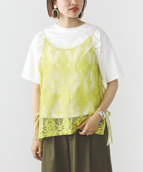 BEAMS HEART(ビームスハート)の「【2点セット】シアーレースビスチェ × Tシャツ(Tシャツ/カットソー・レディース・ナチュラル/イエロー系その他2/ブラック系その他4・FREE)」の6枚目の写真
