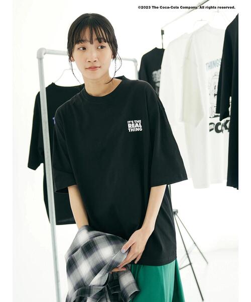 Coca Cola（コカコーラ）の「Coca-Cola「R」 ワールドツアーTEE（Tシャツ/カットソー・レディース・ブラック/ホワイト・M/L/XL）」の20枚目の写真