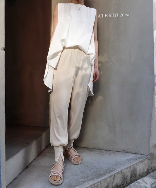 CORNERS（コーナーズ）の「シルケット天竺Aラインタンクチュニック（タンクトップ・レディース・グリーン/ホワイト/ブラック/ブルー/クリーム・M）」の11枚目の写真