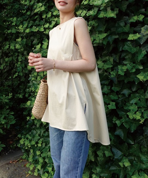 CORNERS（コーナーズ）の「シルケット天竺Aラインタンクチュニック（タンクトップ・レディース・グリーン/ホワイト/ブラック/ブルー/クリーム・M）」の17枚目の写真