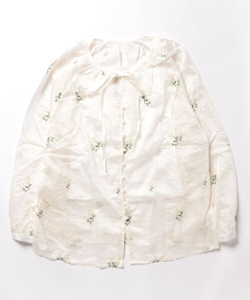 aimoha（アイモハ）の「刺繍　ボリュームスリーブ　シアーブラウス (SS)（シャツ/ブラウス・レディース・オフホワイト・SMALL/MEDIUM/LARGE/X-LARGE）」の4枚目の写真