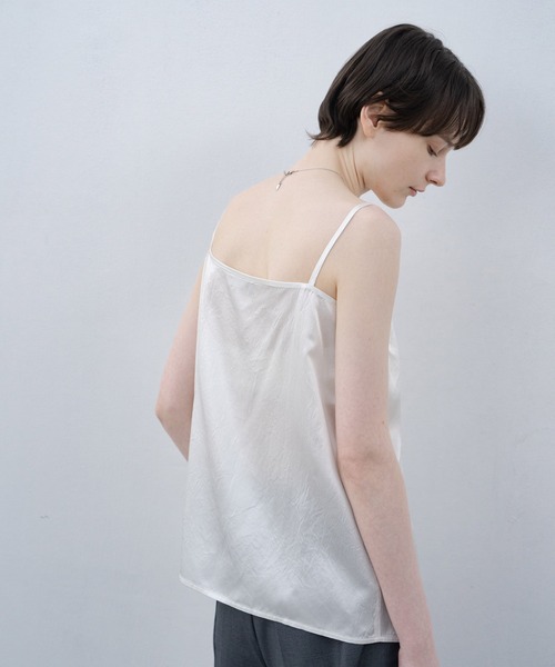 EKCOOKIES（イーケークッキーズ）の「【 EKCOOKIES 】フロントボタン光沢ビスチェ風キャミソール（キャミソール・レディース・ホワイト/ブラック・S/M）」の7枚目の写真
