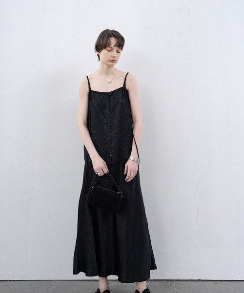 EKCOOKIES（イーケークッキーズ）の「【 EKCOOKIES 】フロントボタン光沢ビスチェ風キャミソール（キャミソール・レディース・ホワイト/ブラック・S/M）」の13枚目の写真