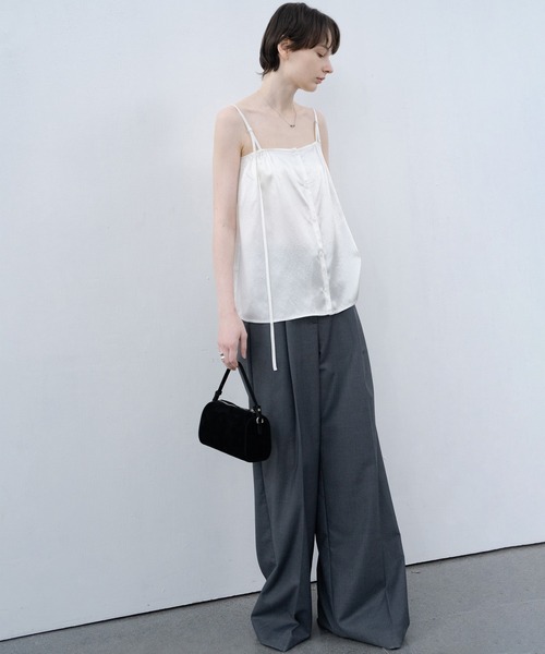 EKCOOKIES（イーケークッキーズ）の「【 EKCOOKIES 】フロントボタン光沢ビスチェ風キャミソール（キャミソール・レディース・ホワイト/ブラック・S/M）」の21枚目の写真