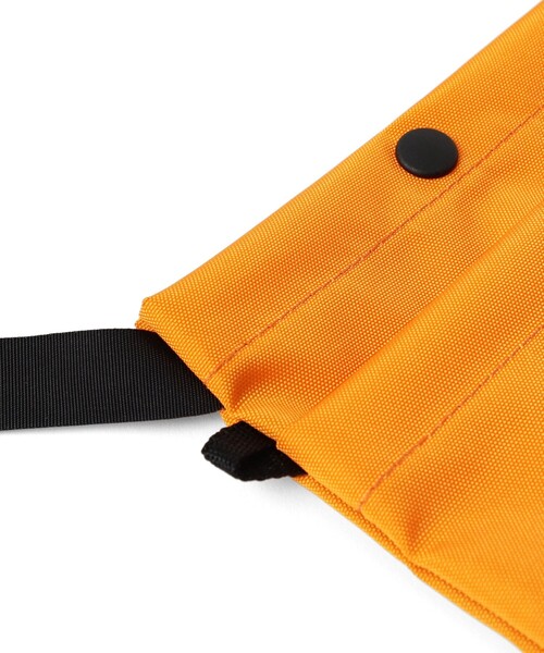 BEAMS JAPAN（ビームス　ジャパン）の「IMOCK / 別注 サコッシュ（ショルダーバッグ・レディース・オレンジ・ONE SIZE）」の3枚目の写真