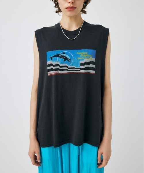 MOUSSY(マウジー)の「LEAPING DOLPHINS NS Tシャツ(タンクトップ・レディース・オフホワイト/ライトブラック・FREE)」の2枚目の写真
