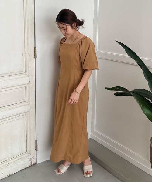 ジャガードバルーン袖バックＺＩＰワンピース