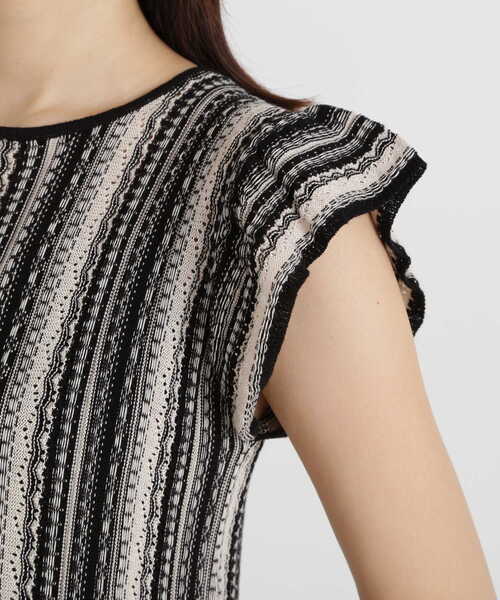 美品【ナチュラルビューティーベーシック】柄編みストライプニットワンピース ロング 美品【ナチュラルビューティーベーシック】柄編みストライプ