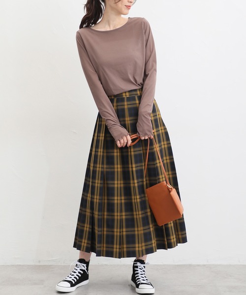 Honeys（ハニーズ）の「サムホール付シアートップス（Tシャツ/カットソー・レディース・アイボリー/ライトグレー/ブラウン/ブルー系その他/ブラック・L/S/M/LL）」の15枚目の写真