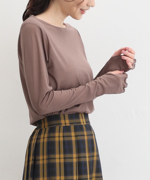 Honeys（ハニーズ）の「サムホール付シアートップス（Tシャツ/カットソー・レディース・アイボリー/ライトグレー/ブラウン/ブルー系その他/ブラック・L/S/M/LL）」の17枚目の写真