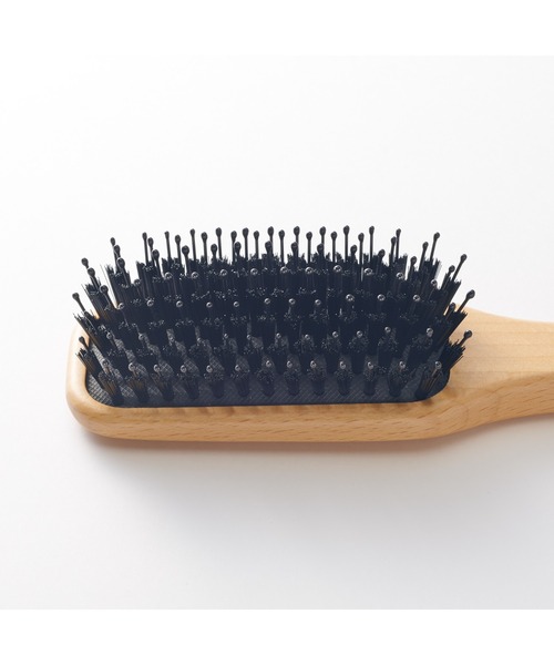 無印良品(ムジルシリョウヒン)の「ブナ材ヘアブラシ ミックス毛・全長約20cm(ヘアブラシ・レディース・ナチュラル・FREE)」の7枚目の写真