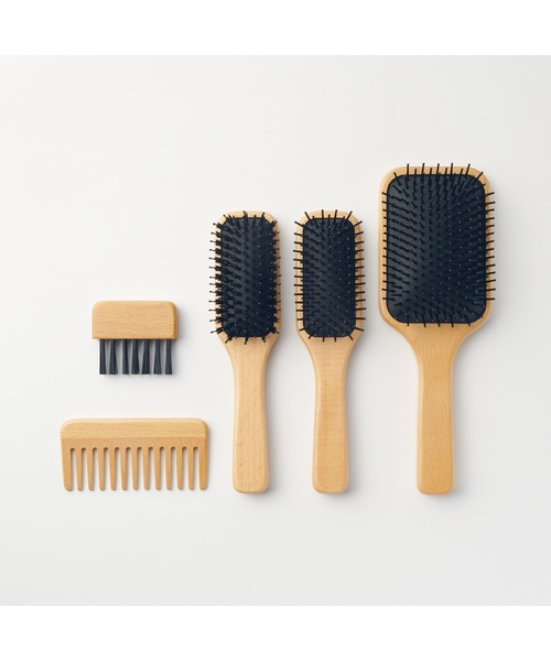 無印良品(ムジルシリョウヒン)の「ブナ材ヘアブラシ ミックス毛・全長約20cm(ヘアブラシ・レディース・ナチュラル・FREE)」の9枚目の写真