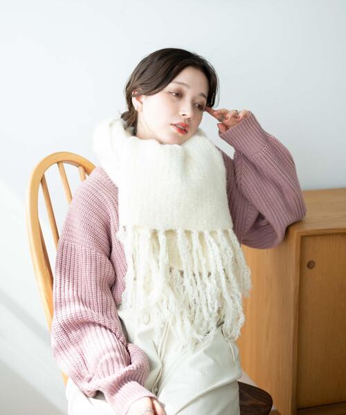 WEGO（ウィゴー）の「WEGO/ブークレニットロングマフラー（マフラー・レディース・アイボリー/オレンジ/ライトグレー/ブラウン/グリーン・FREE）」の19枚目の写真